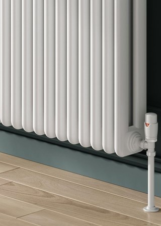 Reina Hedingham Finished in White - Detail