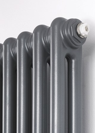 Rads 2 Rails Fitzrovia 2 Column Vertical - Anthracite (Close Up)