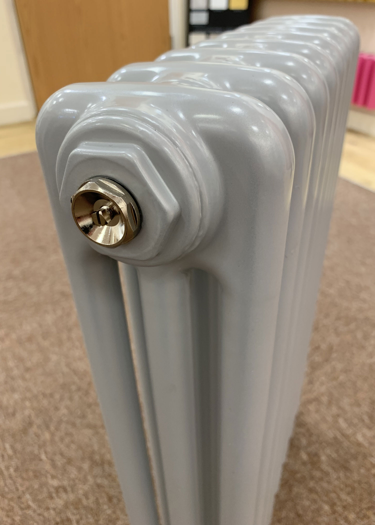 Apollo Roma 3 Column Vertical Radiator - Silver/White Aluminium (RAL9006)