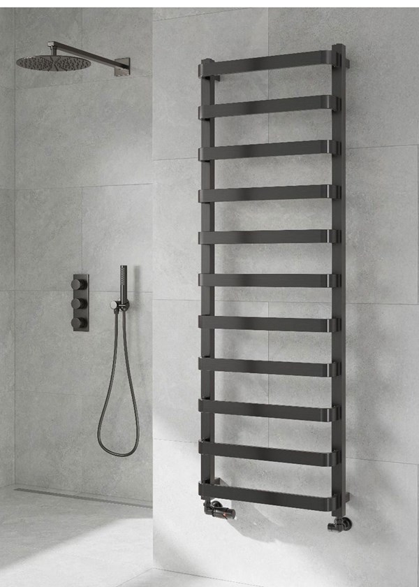 Reina Flora - Image shown in Gunmetal - 1500mm (H) x 500mm (W) Reina Flora - Image shown in Gunmetal - 1500mm (H) x 500mm (W)