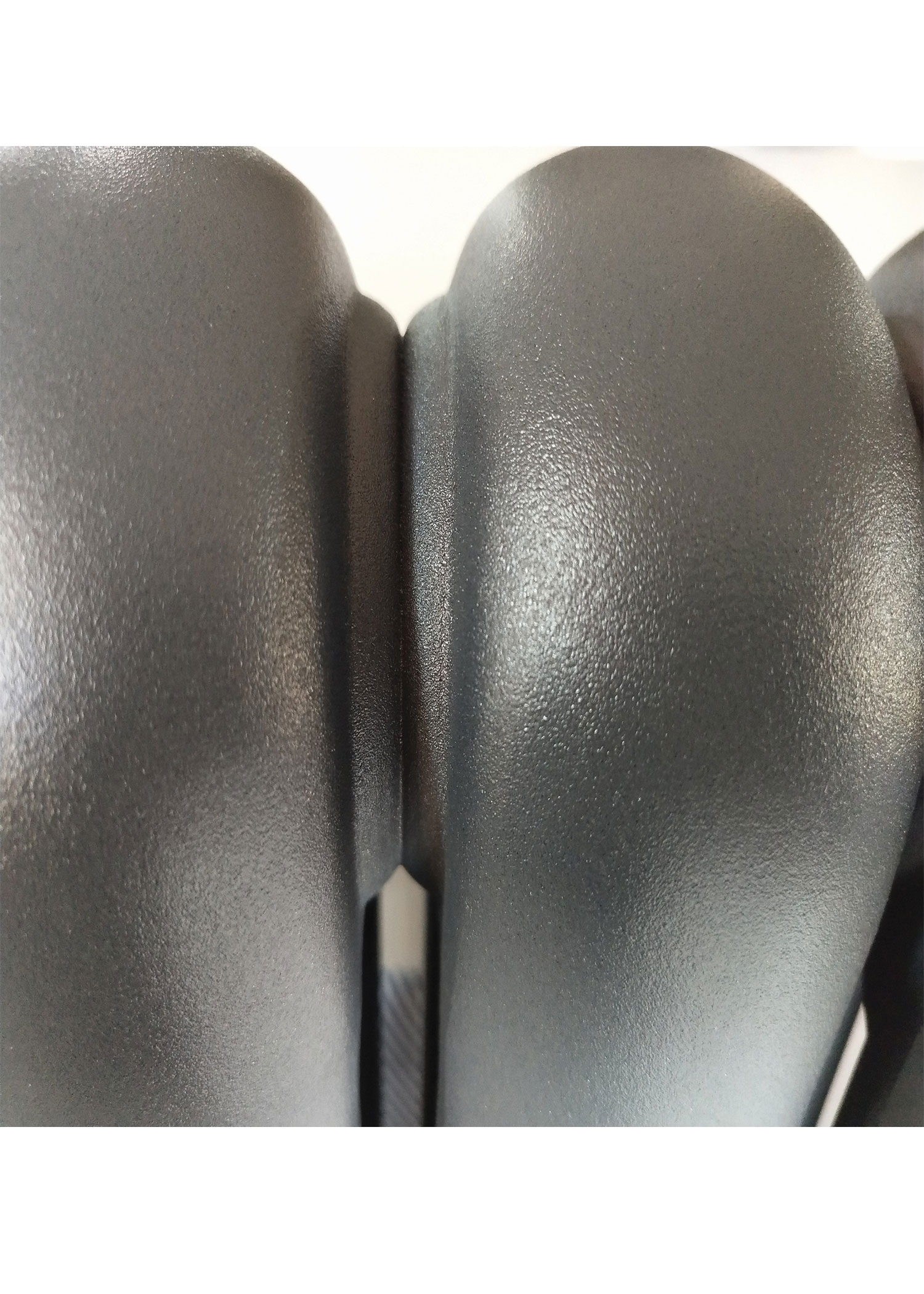 DQ Double Quick Cassius Horizontal - Close up image shown in Anthracite RAL7016 