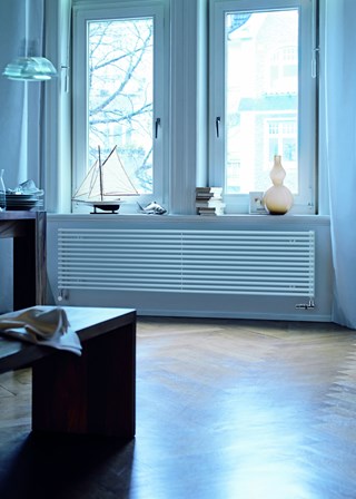 Zehnder Kleo Single Horizontal - Image shown in White RAL9016