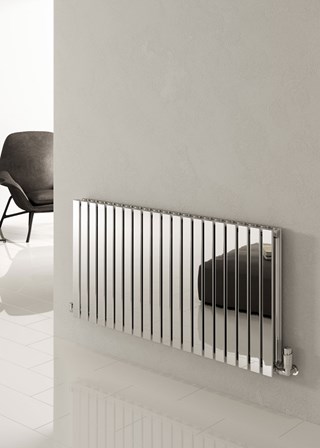 Reina Flox Horizontal - Image shown in Polished Stainless - Double