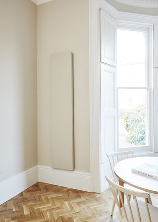 Eskimo Outline Get Up - Colour Match