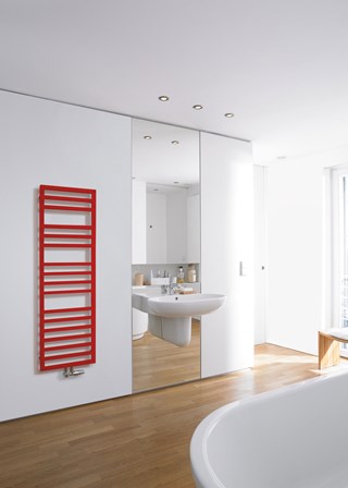 Zehnder Quaro Spa - Image shown in Red RAL3000