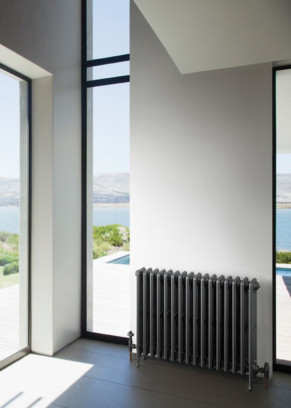 MHS Clasico C80-4 (785mm overall height) traditional cast iron radiator