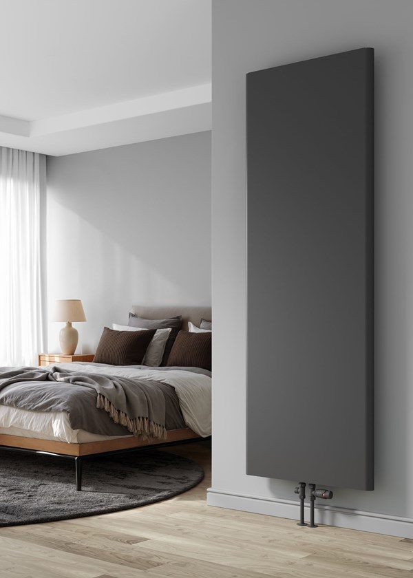 Reina Borda radiator finished in Anthracite - 1800 x 640 Reina Borda radiator finished in Anthracite - 1800 x 640
