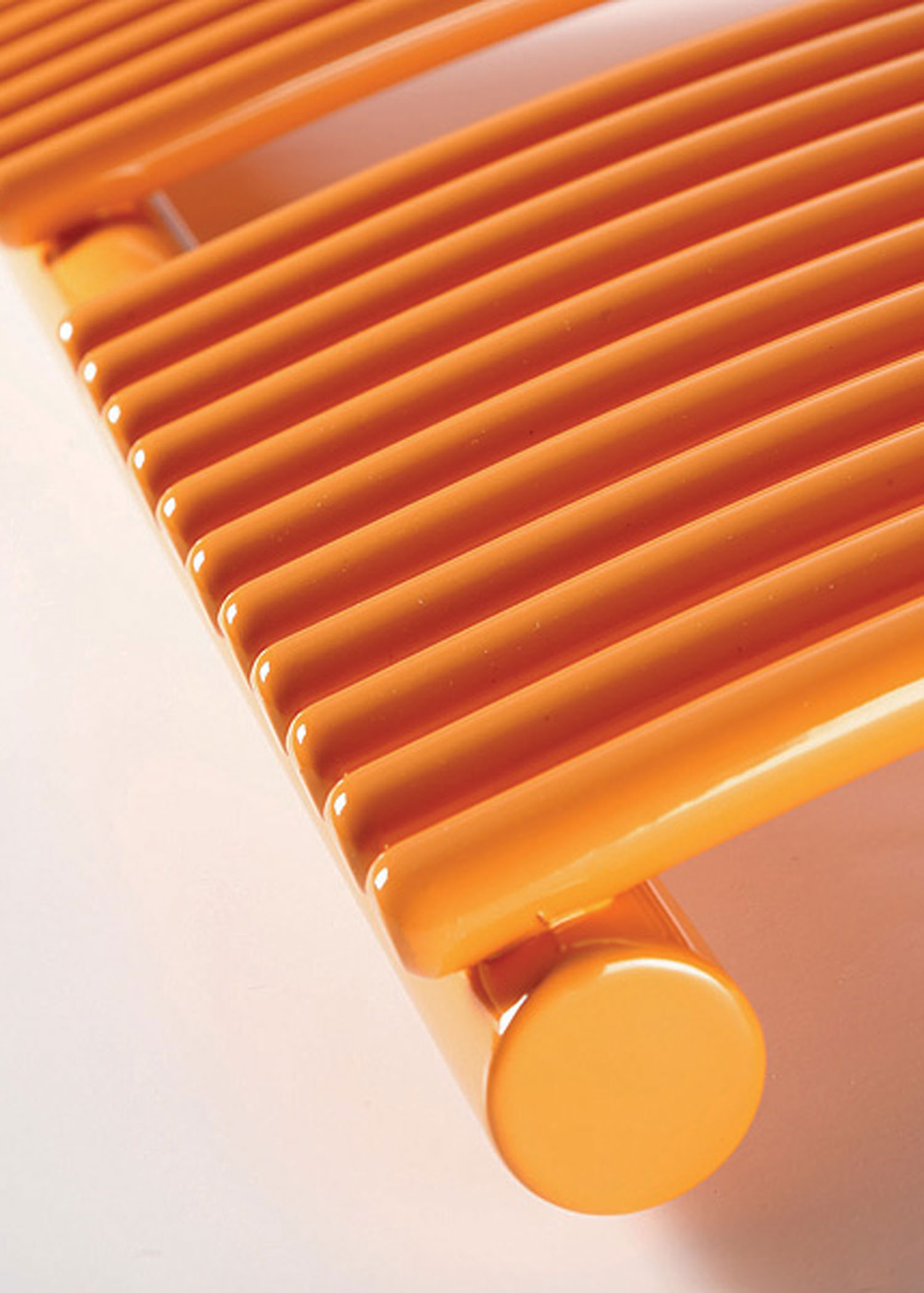 Cordivari Brigitte - Close Up