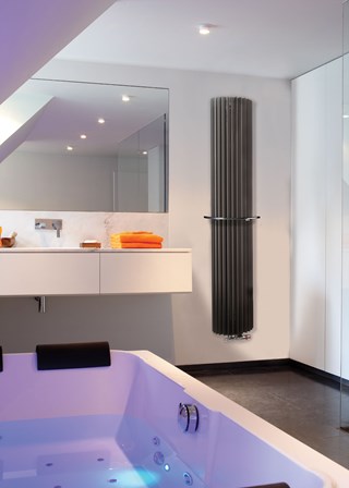 Jaga Iguana Circo Wall - Sandblast Grey with Towel Rail Jaga Iguana Circo Wall - Sandblast Grey with Towel Rail