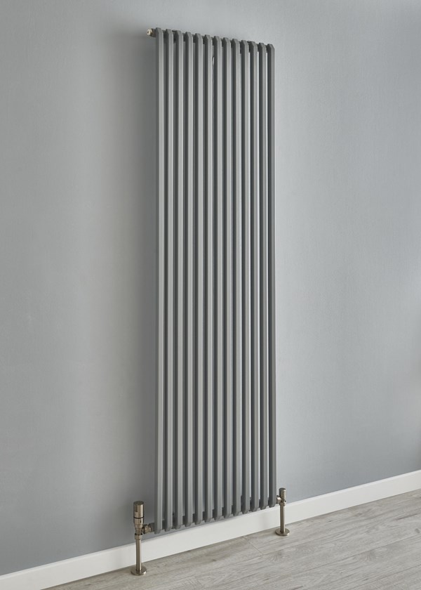 Supplies 4 Heat Larkin Single Vertical - Image shown in RAL Finish