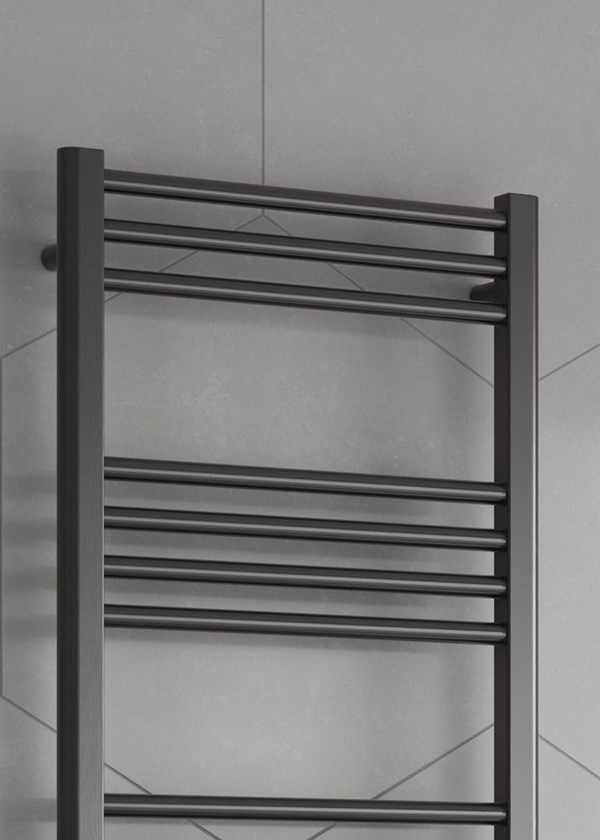 Reina Ottone Gunmetal finish - Close-Up Detailed Image Reina Ottone Gunmetal finish - Close-Up Detailed Image