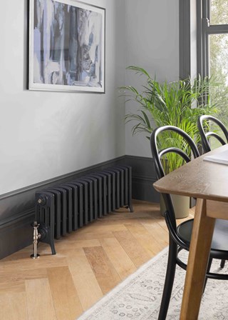 The Radiator Company Mini Ledbury 4 Column - Image shown in Anthracite RAL7016