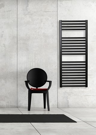 Ultraheat Chelmsford Straight Black Towel Rail