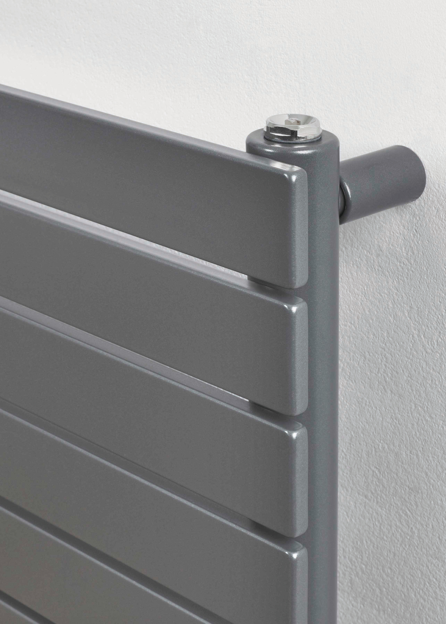 Rads 2 Rails Primrose Horizontal Single - Anthracite (Close Up)