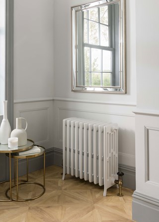 The Radiator Company Ledbury 6 Column - Image shown in Matt white