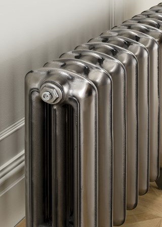 The Radiator Company Linton 3 Column Polished Detail The Radiator Company Linton 3 Column Polished Detail
